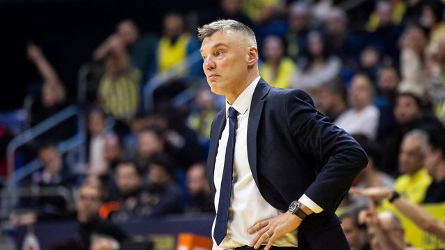 SarunasJasikeviciusFenerbahceBeko_Euroleague_2024_2025_Sezonu_BB.jpg