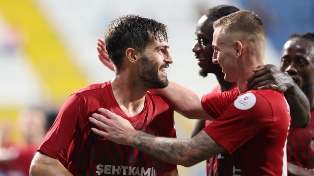 Fethiyespor'da kaleci Enes'te mutlu son