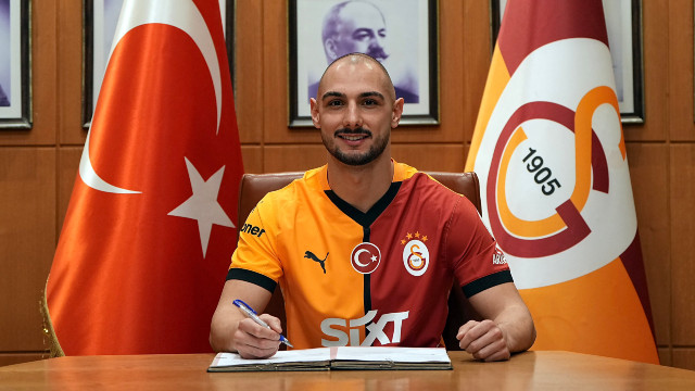 'Galatasaray çocukluk aşkım'