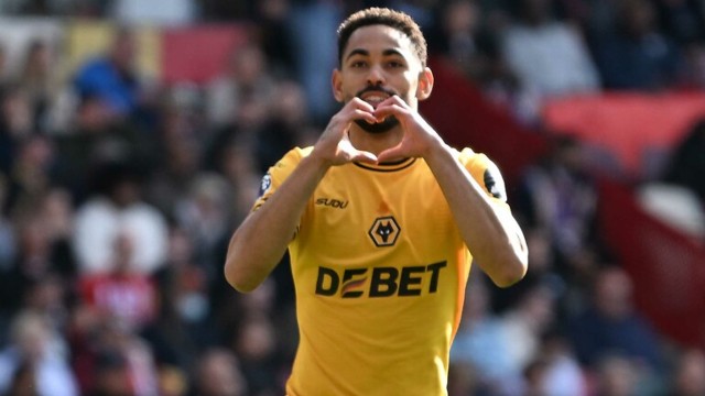 Wolves, Man United'ı iki golle yıktı