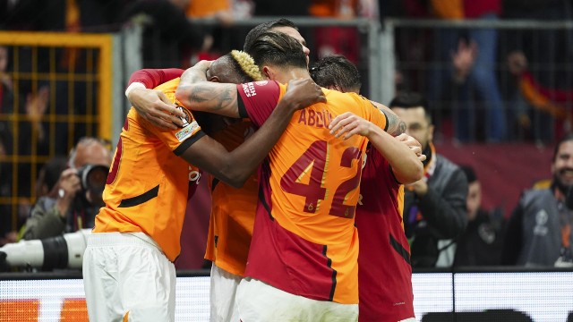 Galatasaray, Ajax deplasmanında