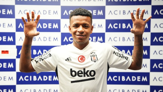 Keny Arroyo sağlık kontrolünden geçti