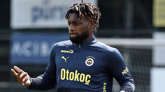 Saint-Maximin'den ayrılık talebi